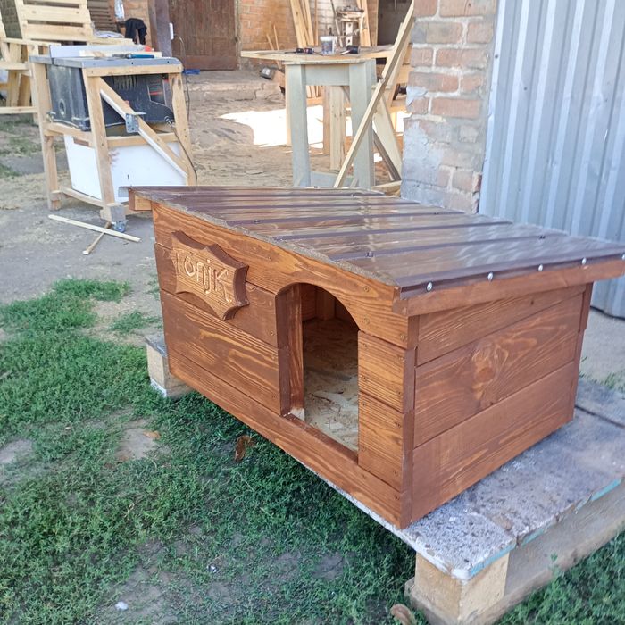 Будки для собак.   .