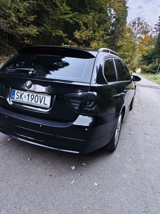BMW e91 2.0b 2007r