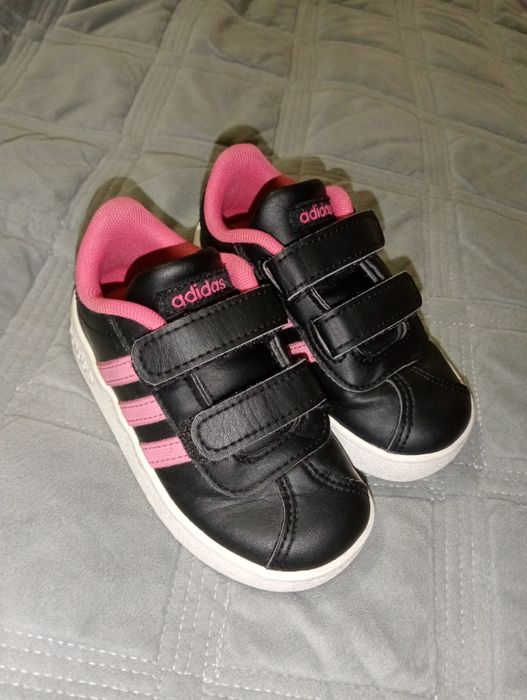 Кросівки Adidas 23 розмір 14 см