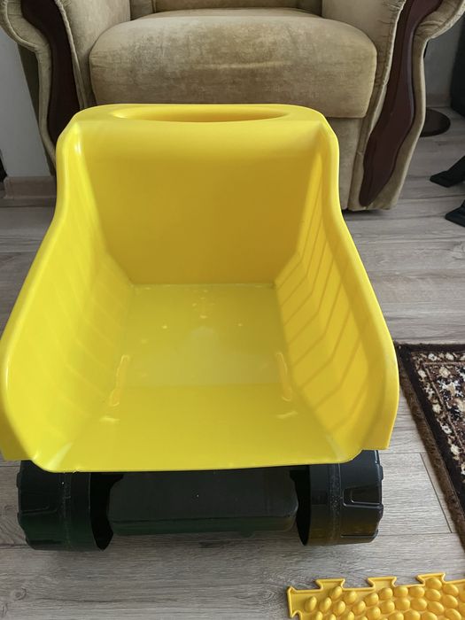 Самосвал-гигант Technok