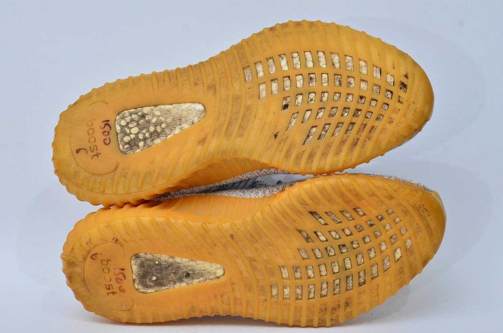 Adidas yeezy boost 41,5р та 42 кросівки кроссовки