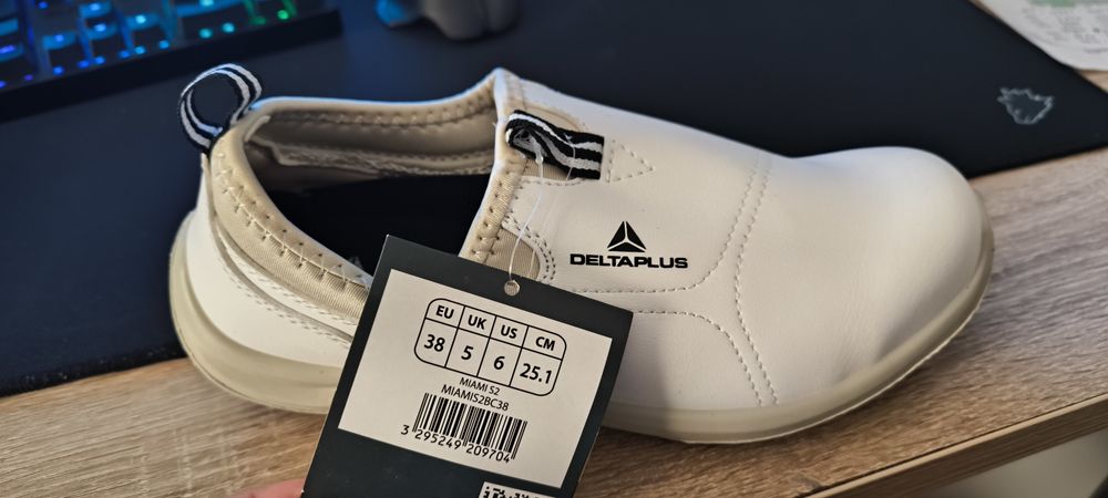 Sapatos biqueira de aço DeltaPlus