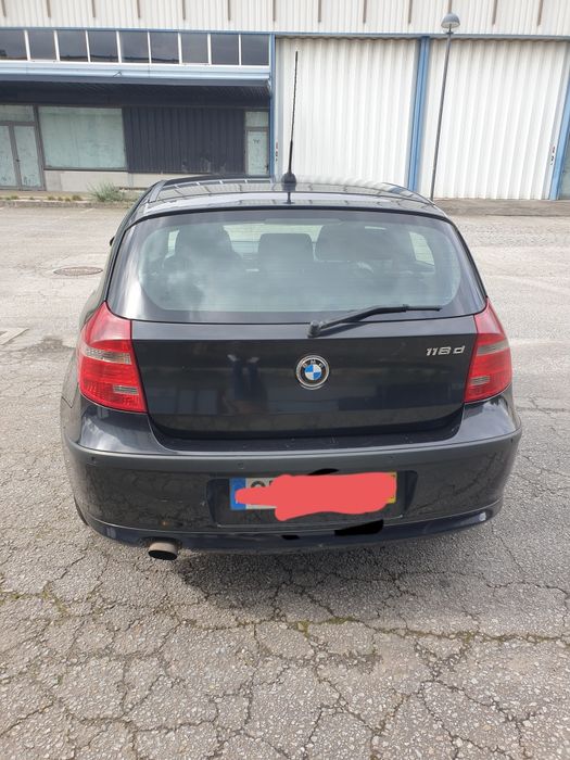 BMW serie 1 118D 2007