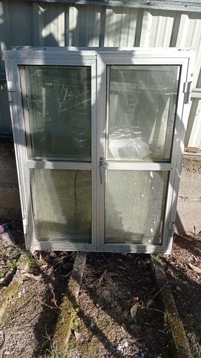 Vendo janelas alumínio