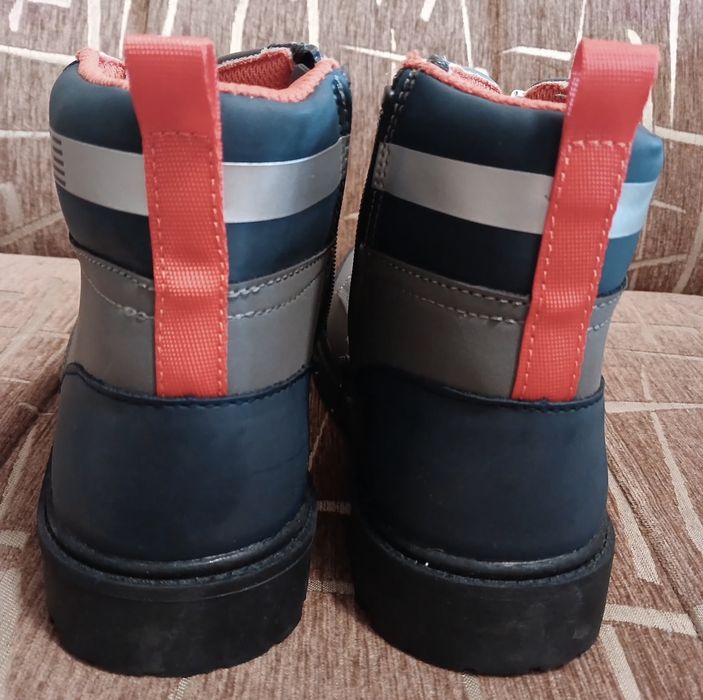 Продам оригінал черевички Marines Італія
