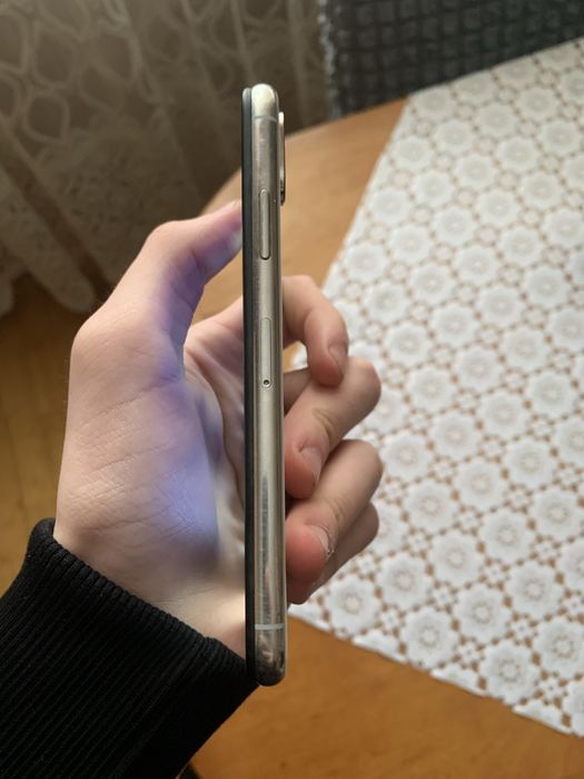 Продам iPhone 10x 64