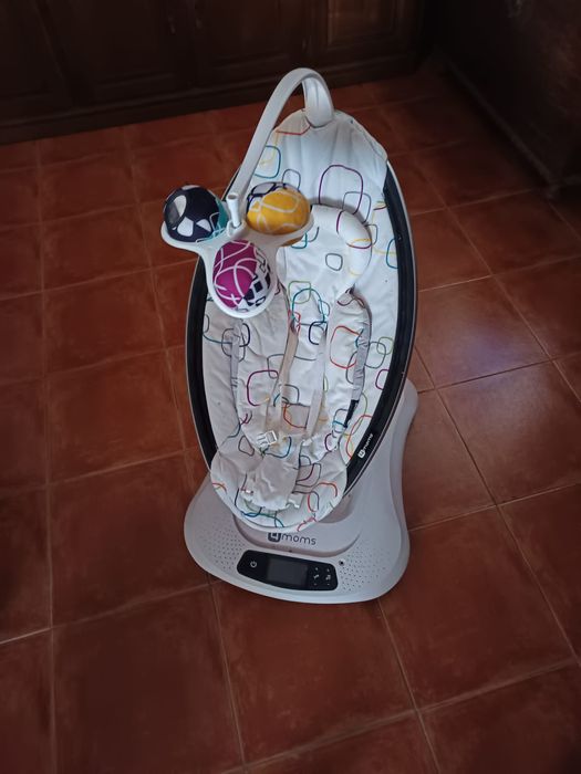 Espreguiçadeira de bebe automática