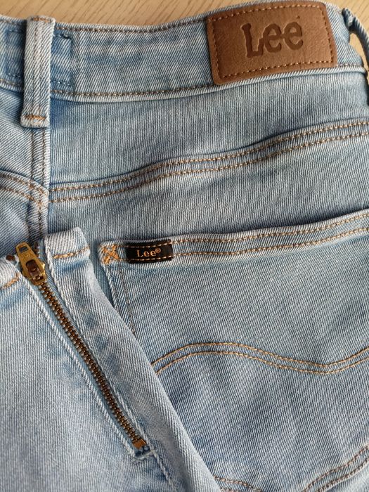 Jeansy Lee Scarlett High Zip 29/31