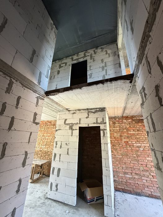 ТаунХаус на немирівському шосе