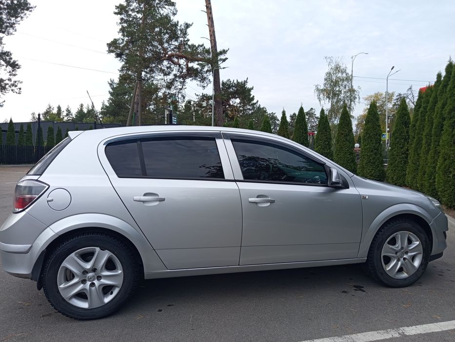 Opel Astra H 1.6 газ/бенз 2013 року