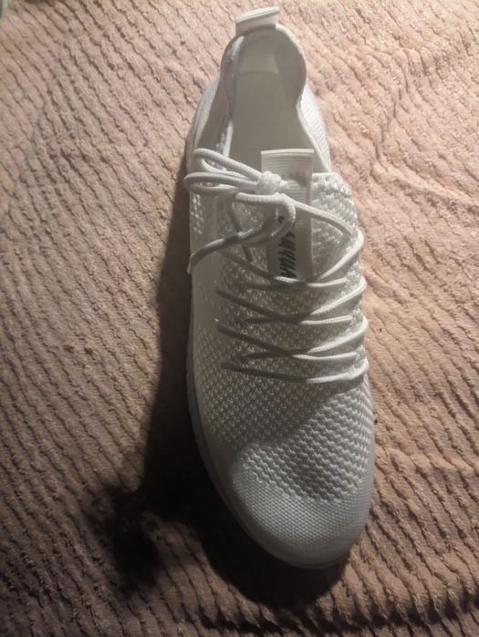 TENIS peso pluma