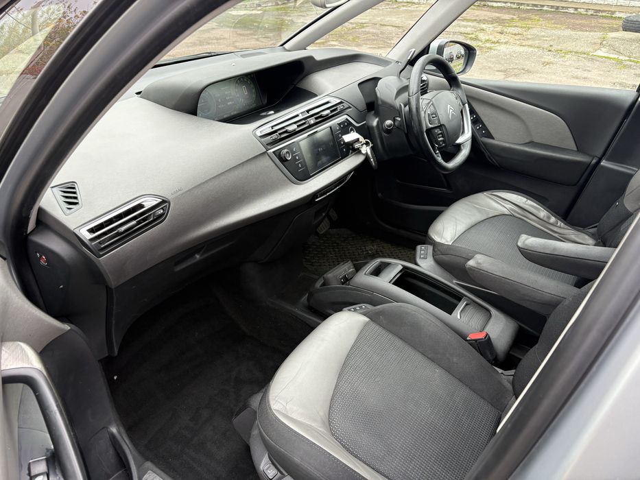 Житомир Citroen grand c4 Picasso Exclusive 1.6д автомат праве кермо
