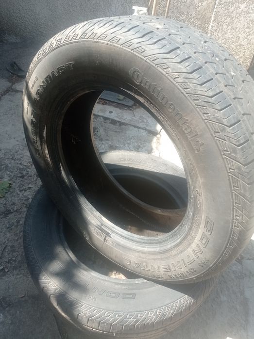 255/60 r18 continental