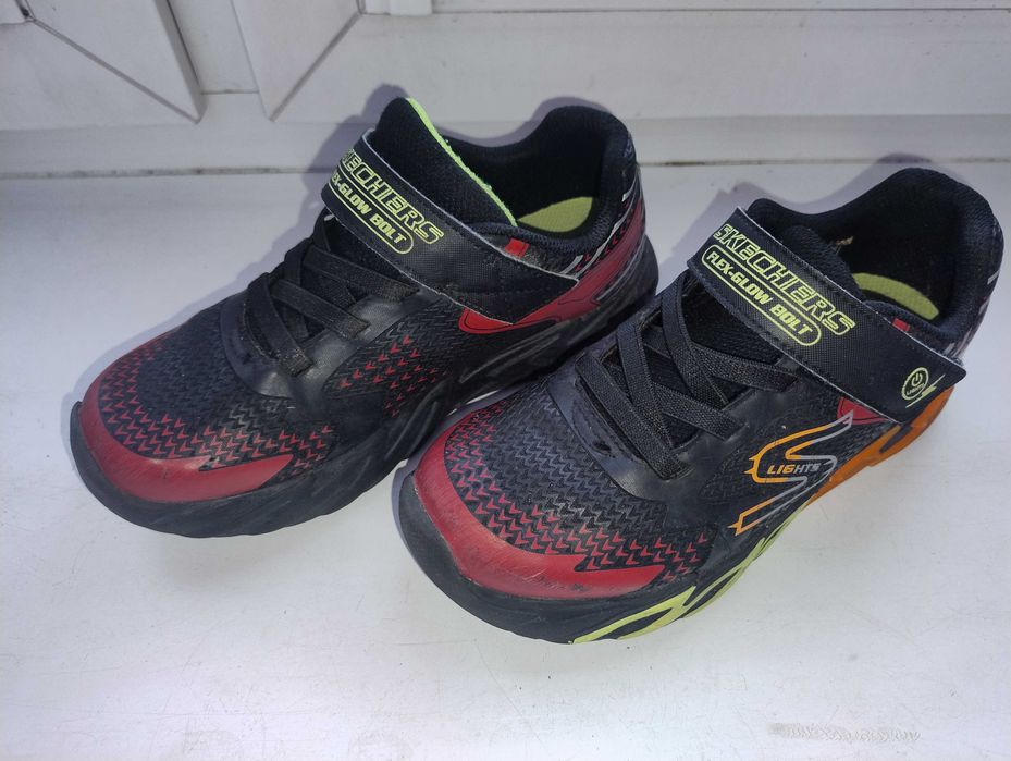 Skechers FLEX-GLOW BOLT - Adidasy ŚWIECĄCE R. 35