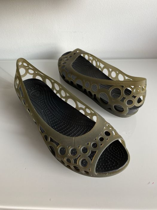 Baleriny Crocs Adrina r. 42/43 W11