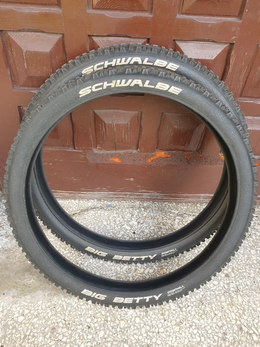Opony Schwalbe Big Betty 26x2.4 downhill