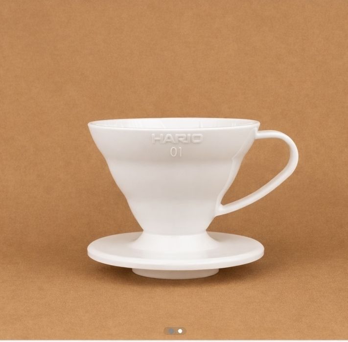 Пуровер Hario V60 01 білий пластиковий на 1-2 чашки vd-01w