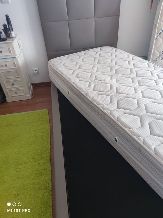 Cama solteiro  usada