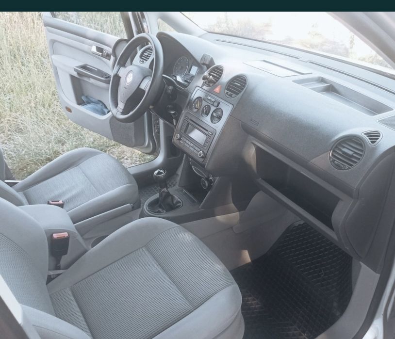 Volkswagen Caddy life пассажир с завода