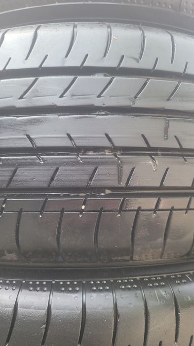 215 55 17 Yokohama Bluearth GT AE51
