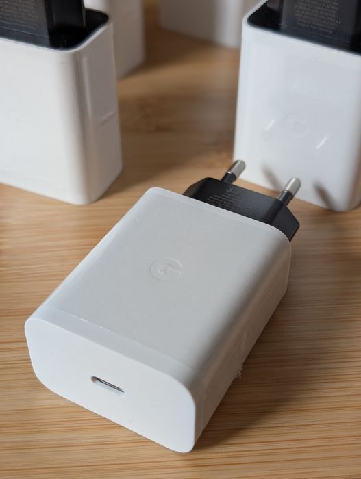 Зарядний блок Google Pixel Швидке заряджання Адаптивне заряджання