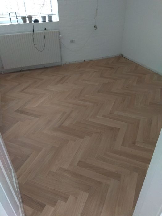 Cyklinowanie parkietów oraz desek