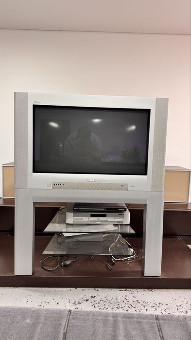 TV SRT Vintage Funcional