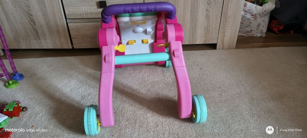 Pchacz, chodzik, stolik edukacyjny Little Tikes