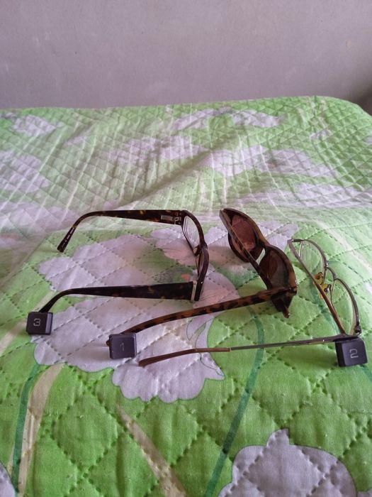 Оправа для очков. По 130 гр.
