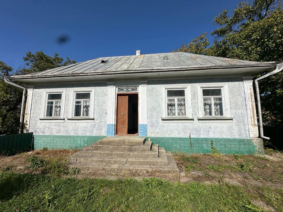 Продам будинок в селі Кадиївці