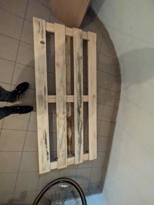 Oddam paletę 205x90