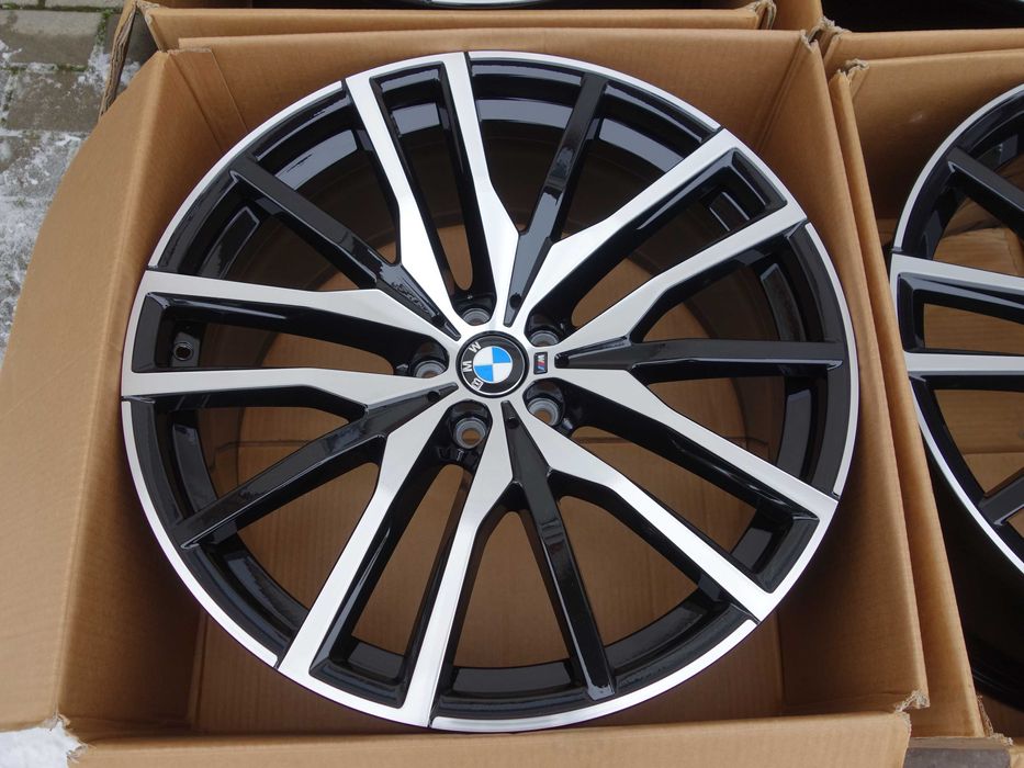 Felgi BMW X7 G07 X6 G06 X5 G05 22'' M-PAKIET Oryginalne 2 szerokości