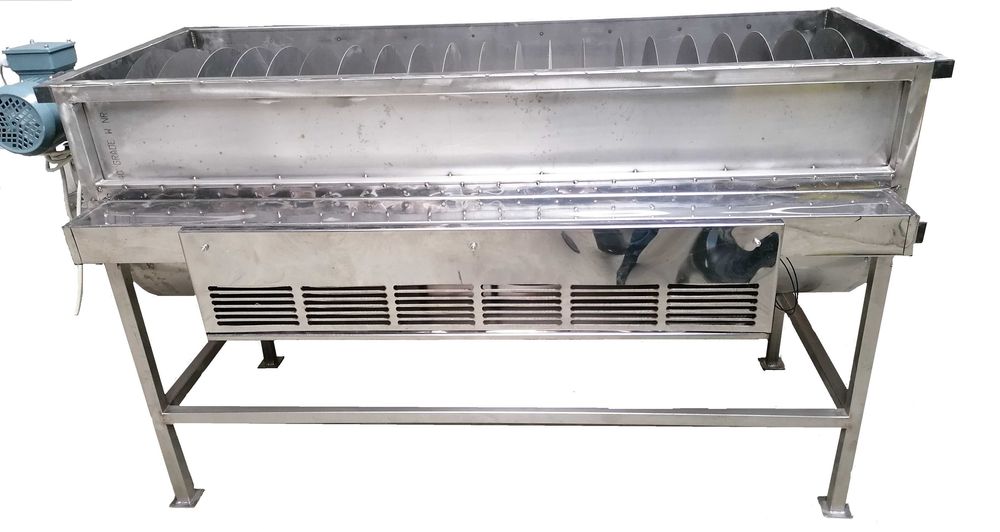 Urządzenie do kremowania i osuszania miodu- DEHYDRATOR osuszacz