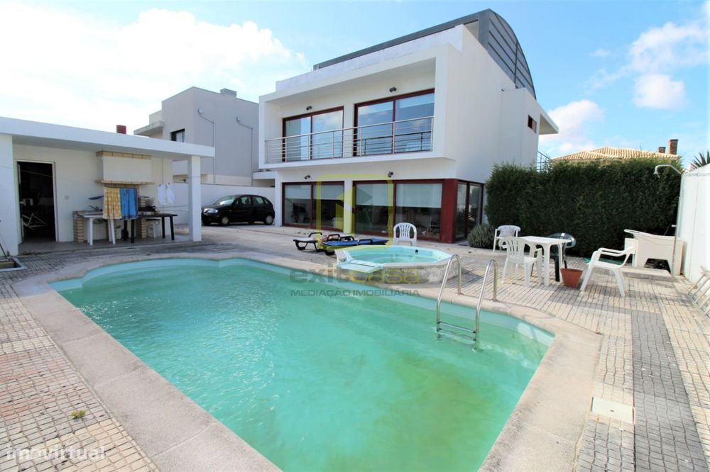 Moradia T4 com Vistas para a Ria