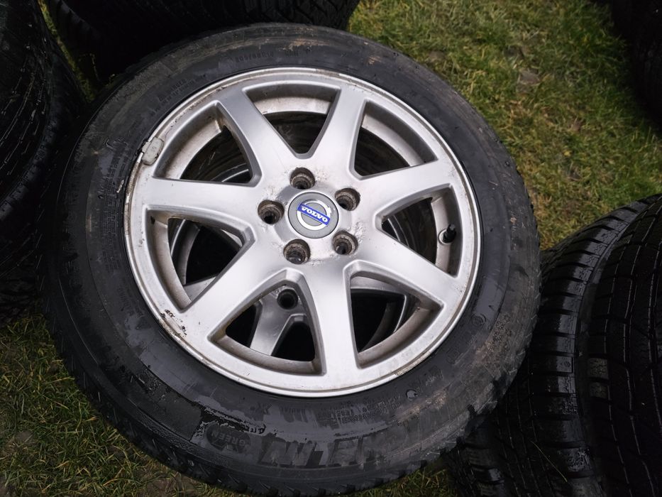 Koła felgi aluminiowe 5x108 7j opony zimowe Michelin 205/60R16