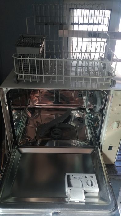 Máquina de lavar loiça marca Bosch