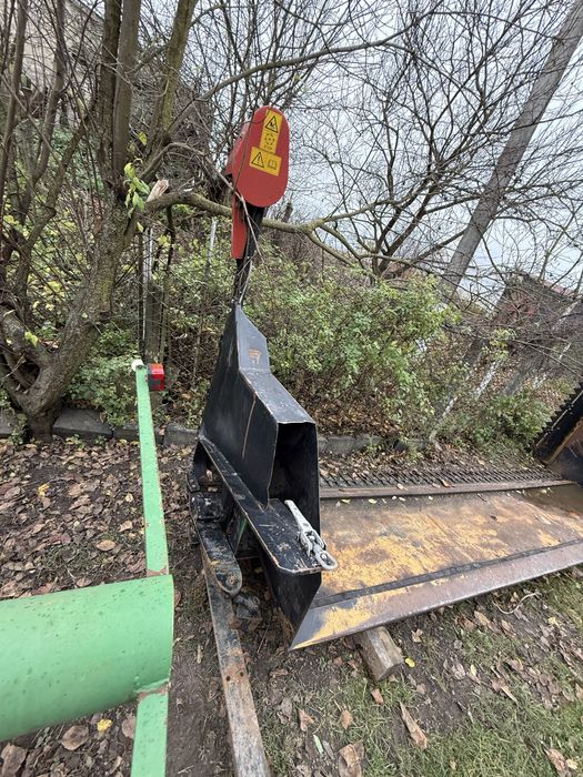 Продам ріпакові столи  на комбайни John Deere  Жатки 3,65 4.2 4,8