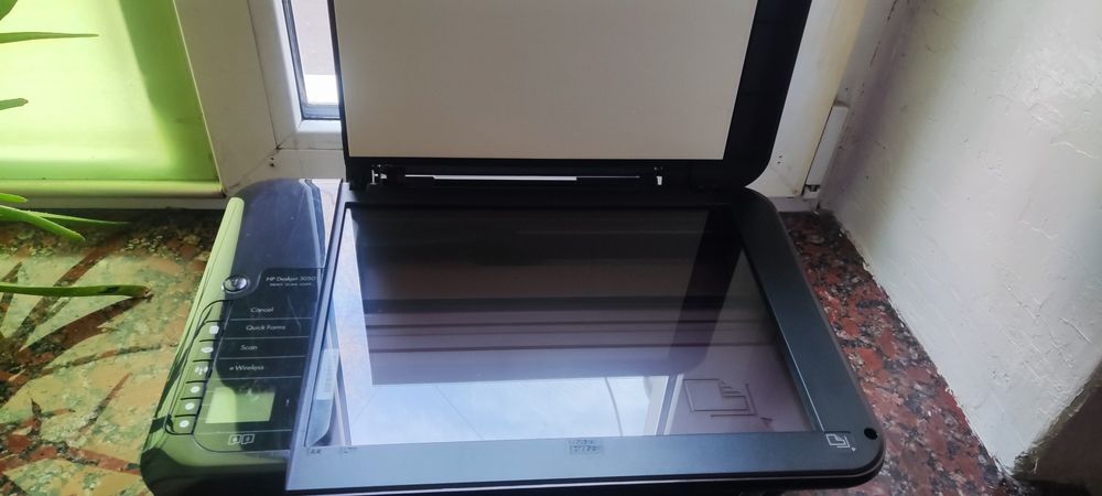 Принтер ксерокс сканер HP 3050