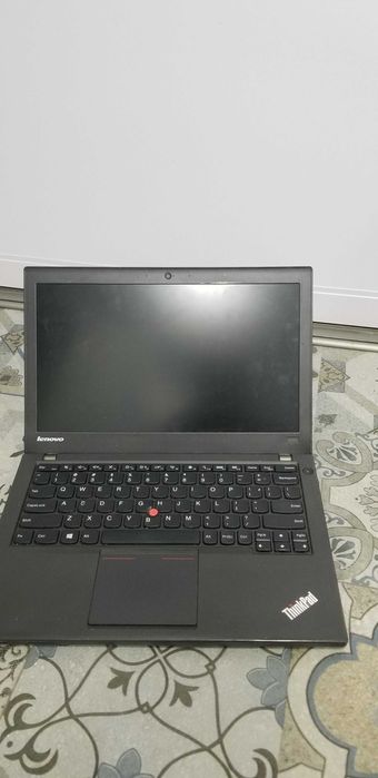 Ноутбук Lenovo ThinkPad X240 i5-4300u Ram 4 GB