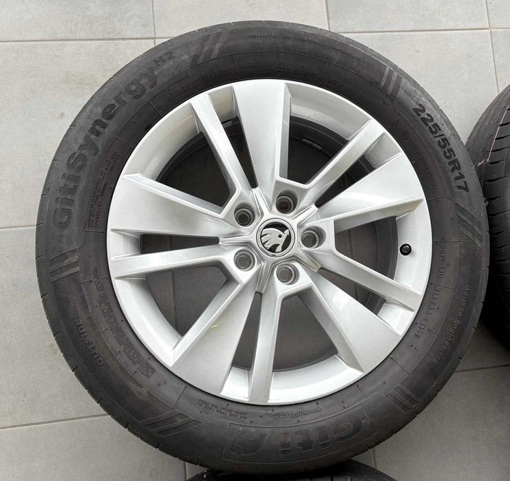 Felgi Aluminiowe koła 17” et45 7j 5x112 Skoda Karoq Kodiaq Superb VW