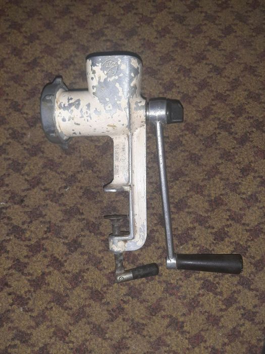 Ручная мясорубка СССР