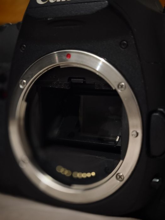 Vendo ou troco Canon 5D Mark II corpo