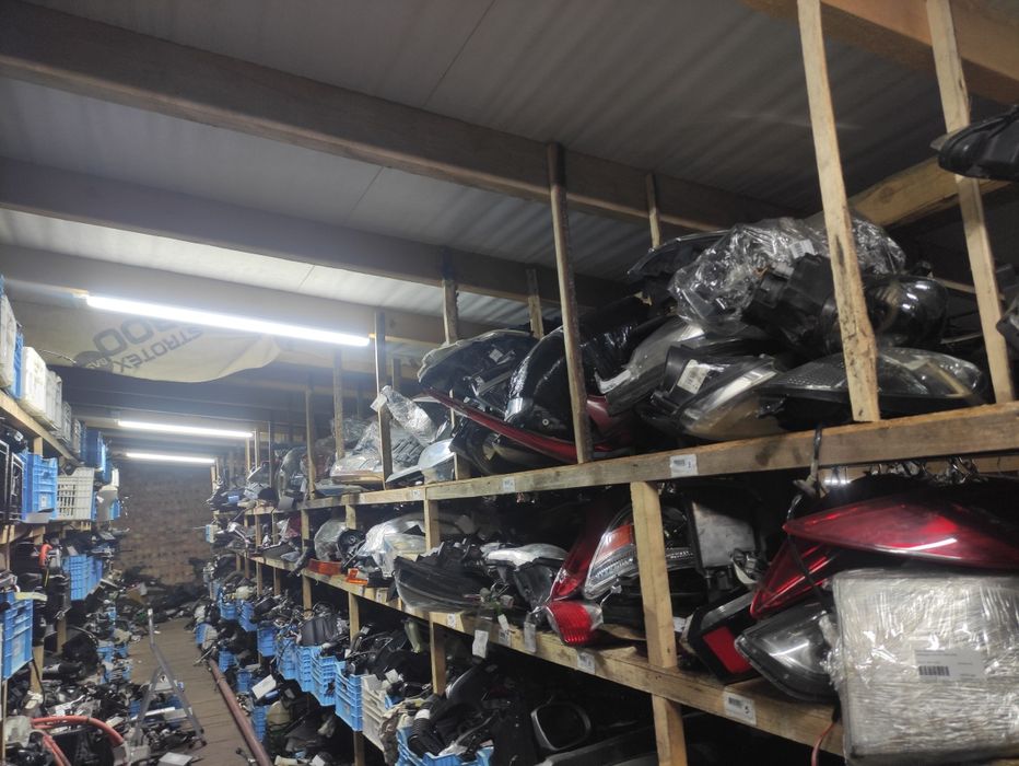 фара туманка ліхтар зад перед