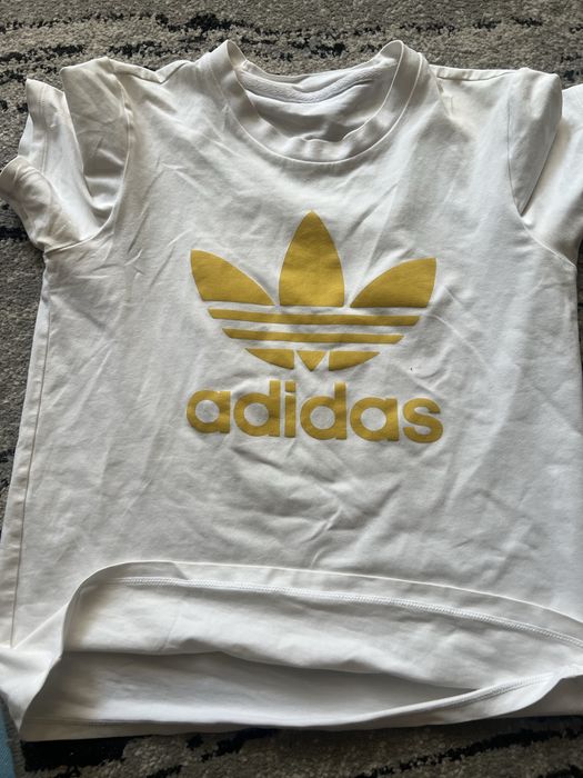 Футболка adidas s розмір біла оригінал 100%  хлопок