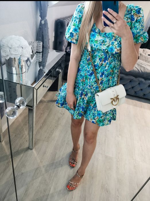 Nowa sukienka w kwiaty Zara S