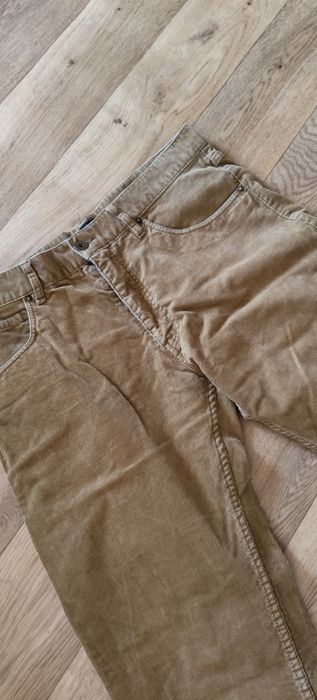 Sprzedam spodnie kremowe marki H&M