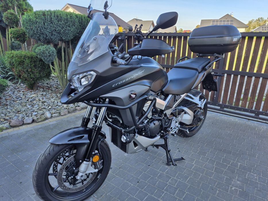 Honda crosrunner vfr