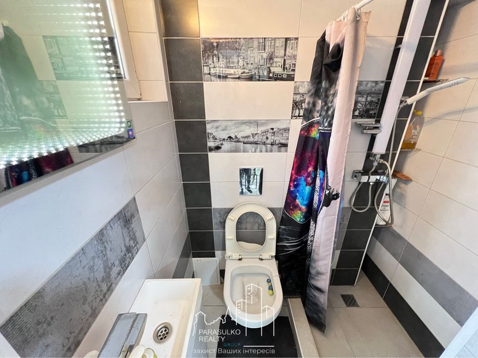 Продам частину будинка, з ремонтом, в Старому Місті!