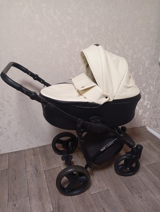 Візочок, дитячий.