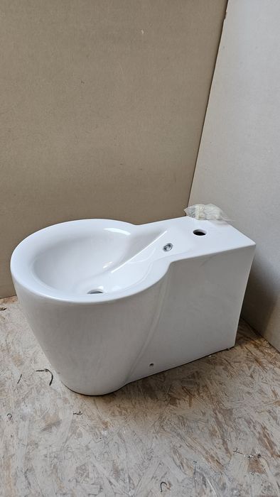 Sanita+tanque+tampo+bide design